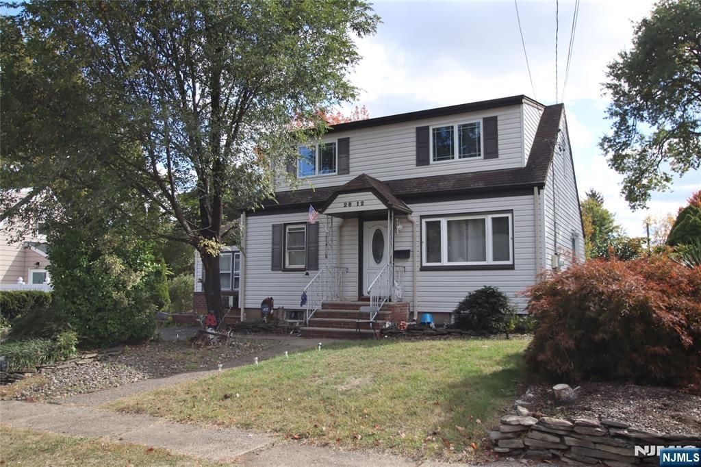 Photo of 2812 Sherman Place, Fair Lawn, NJ 07410 (MLS # 25038161)