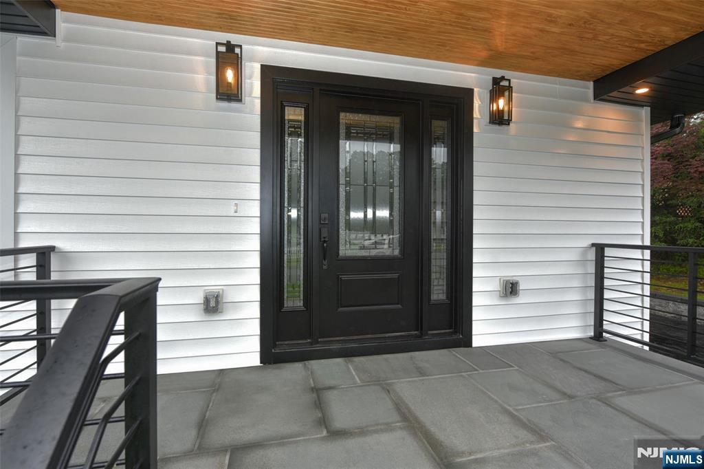 27 Gionti Place