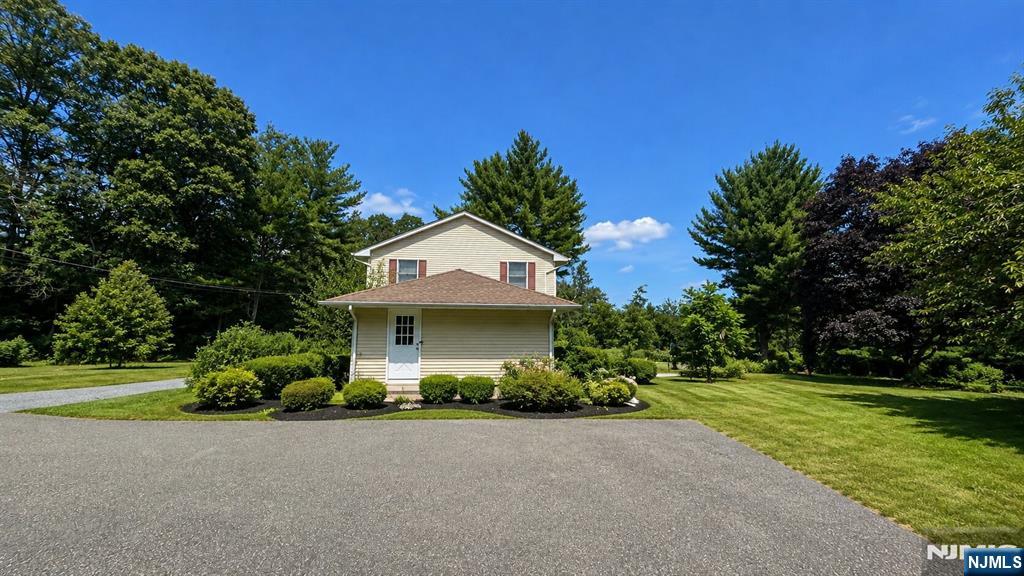 121 Rabbit Hill Road