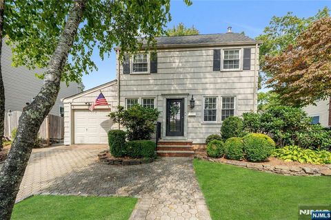 10 Hudson Avenue Waldwick NJ 07463