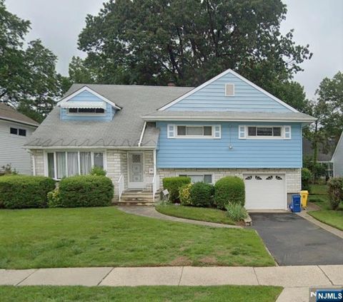 137 Voorhees Street Teaneck NJ 07666