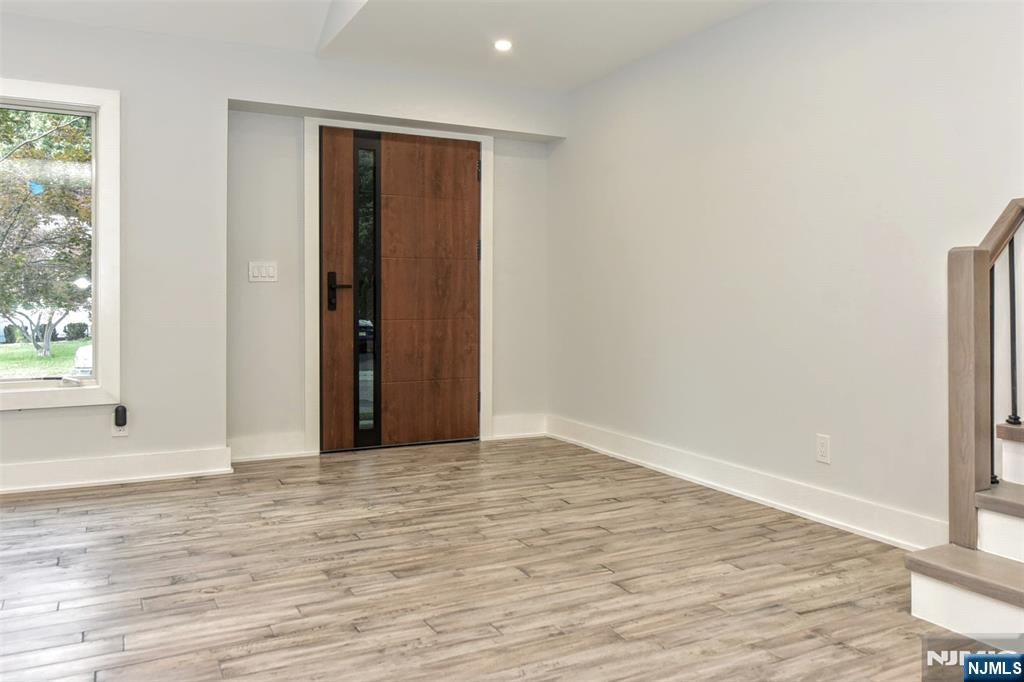 38-28 Brookside Avenue