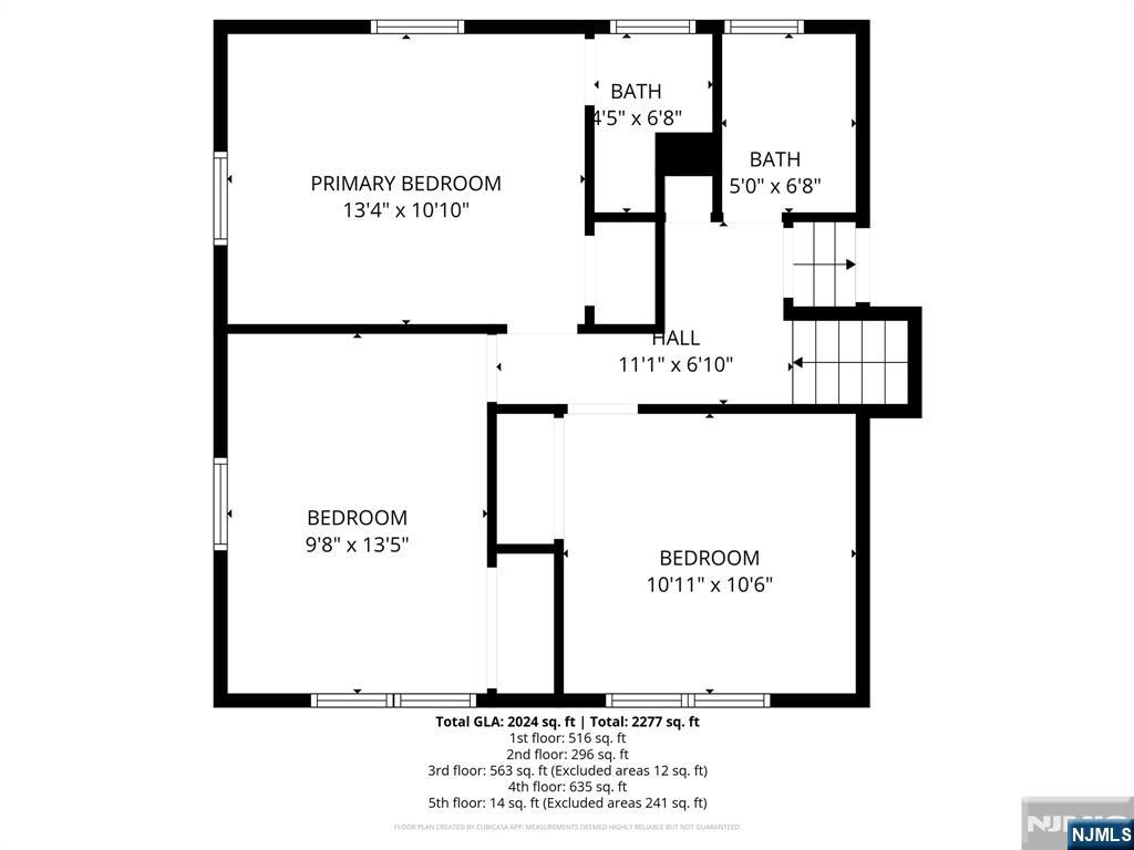 Main image without alt text