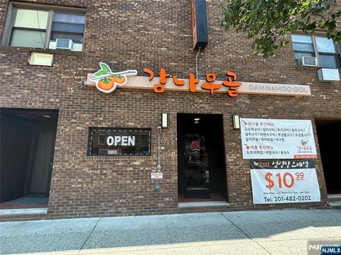 330 Broad Avenue Palisades Park NJ 07650