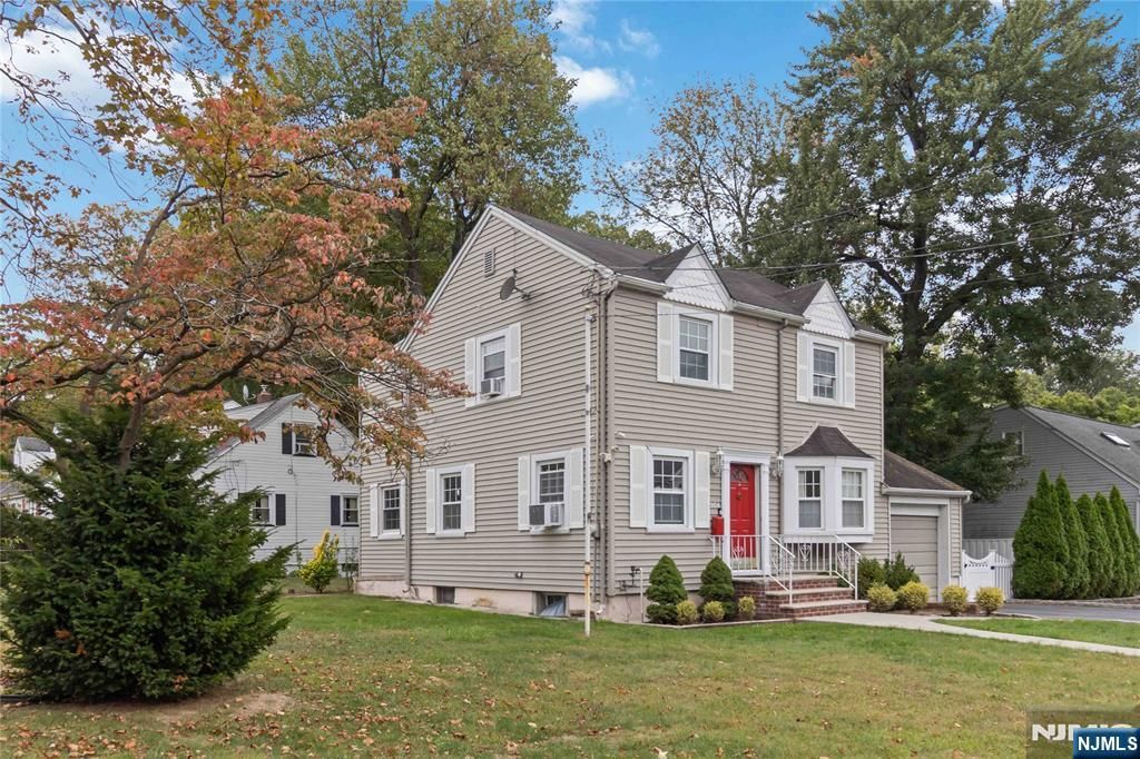 Photo of 564 Bloomfield Avenue, Nutley, NJ 07110 (MLS # 25036583)