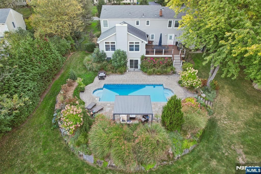 Photo of 46 Van Blarcom Lane, Wyckoff, NJ 07481 (MLS # 26010622)