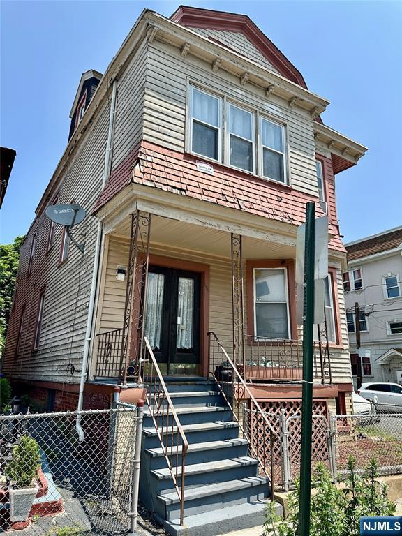 156 19th Avenue