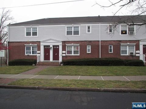 Photo of 204 Darwin #B, Rutherford, NJ 07070 (MLS # 26006077)