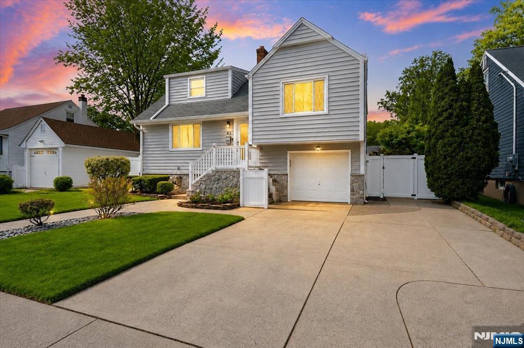 43 Berwyn Place