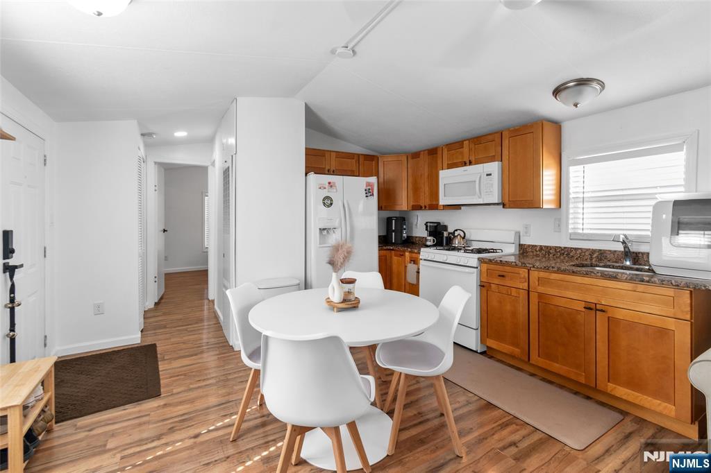 15A Avenue C