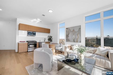 Photo of 649 38th Street #502, Union City, NJ 07087 (MLS # 26007175)