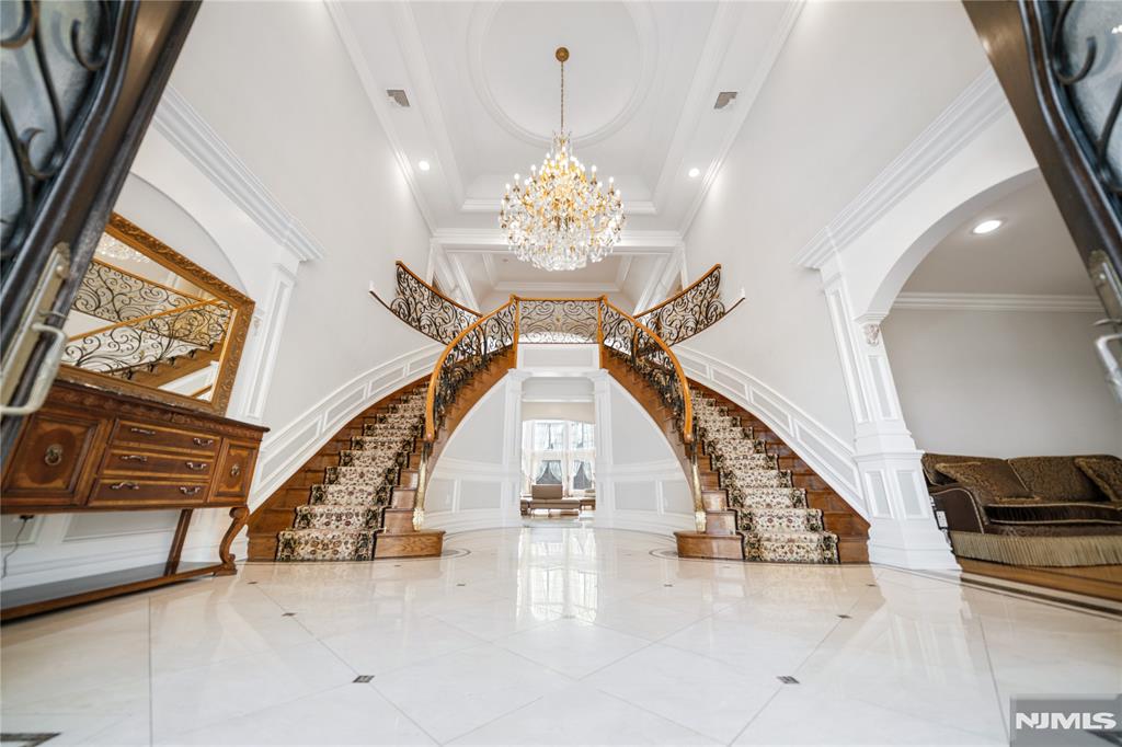 2 Euclid Road