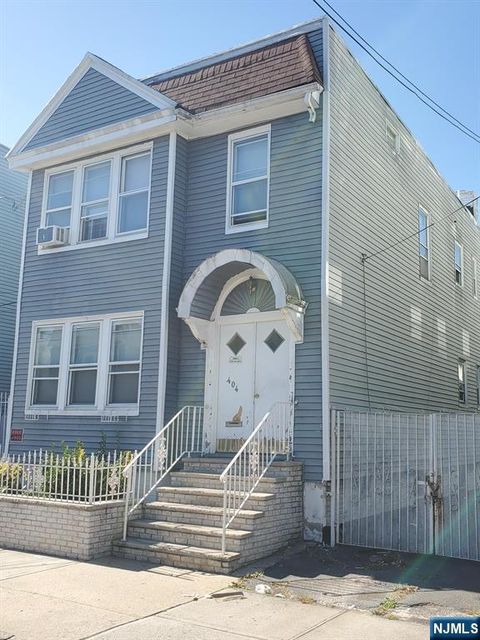 Photo of 404 6th St #aptA, Newark, NJ 07107 (MLS # 26007472)