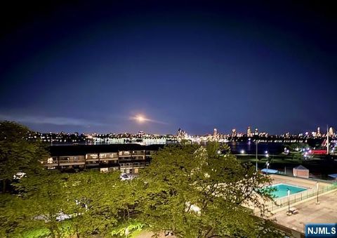 1203 River 5G Edgewater NJ 07020
