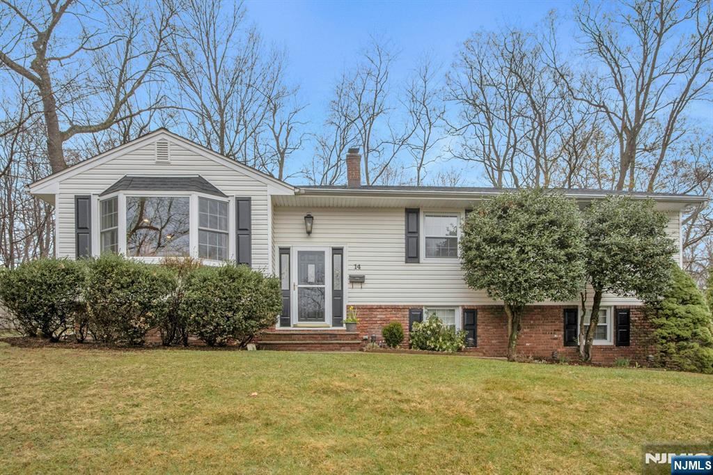 14 Arcadia Court