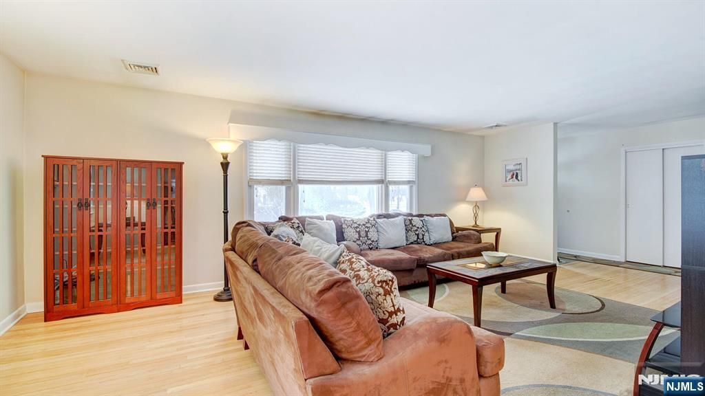 Photo of 25 Woodland Avenue, West Orange, NJ 07052 (MLS # 26002776)