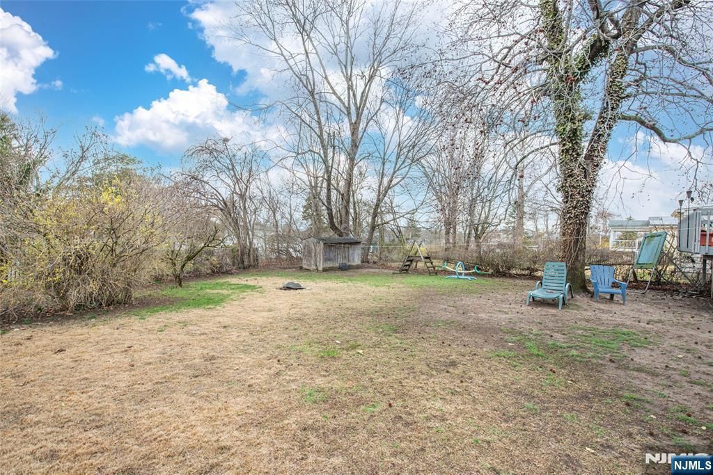 Photo of 23 Sunnie Ter, West Caldwell, NJ 07006 (MLS # 26014170)