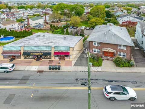 Photo of 5963 Valley Road, Clifton, NJ 07013 (MLS # 26018429)
