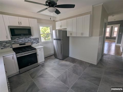 Photo of 278 9th St #2, Prospect Park, NJ 07508 (MLS # 25022581)