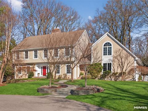 70 Hummingbird Court Wyckoff NJ 07481