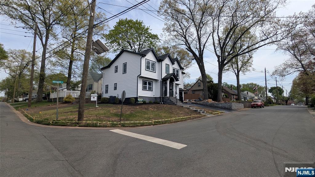 103 Highwood Drive