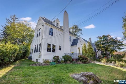 19 Harding Road Glen Rock NJ 07452