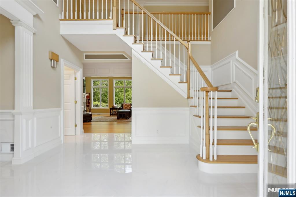 37 Great Hall Road