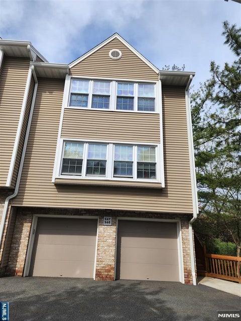 Photo of 567 Windsor DR #712, Palisades Park, NJ 07650 (MLS # 26032901)