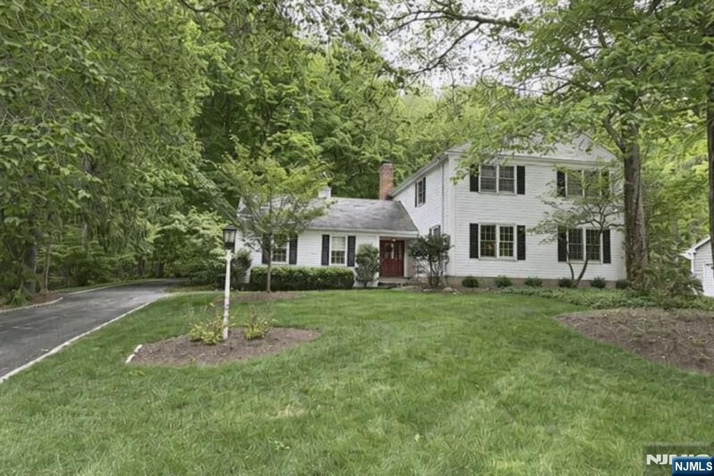 Photo of 7 Pontiac Drive, Wayne, NJ 07470 (MLS # 26017888)