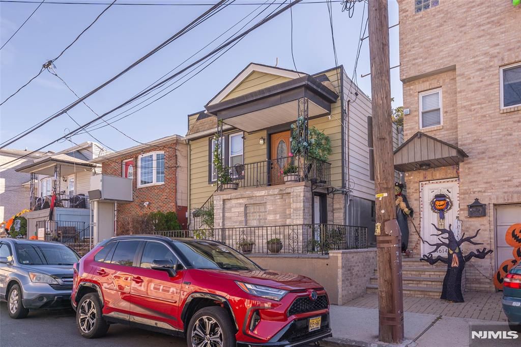 Photo of 4616 Meadowview Avenue, North Bergen, NJ 07047 (MLS # 25038685)