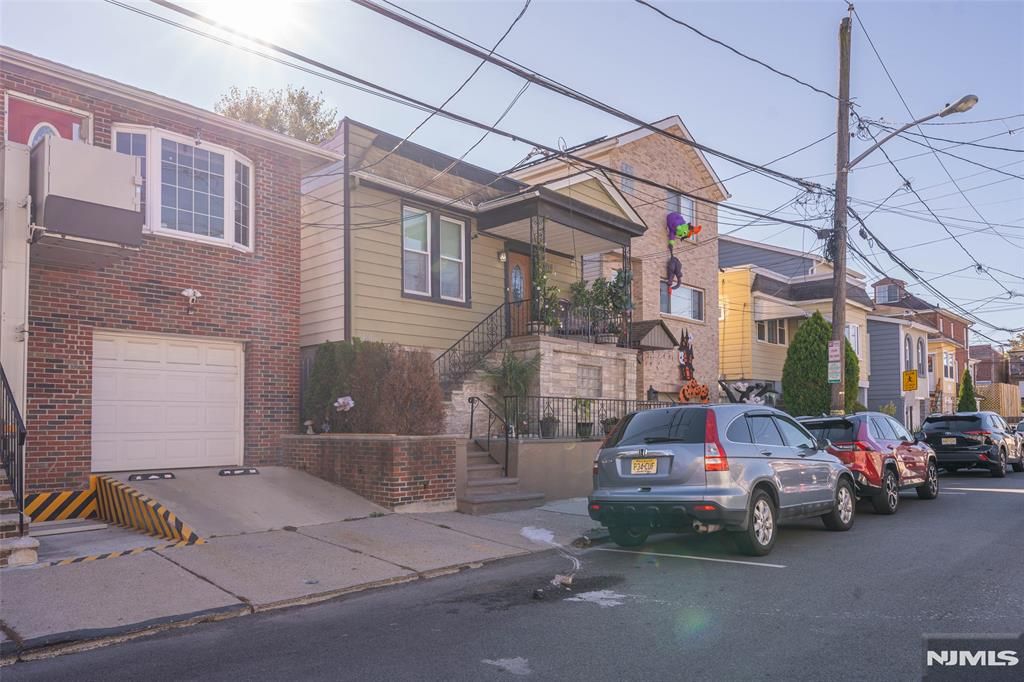 Photo of 4616 Meadowview Avenue, North Bergen, NJ 07047 (MLS # 25038685)