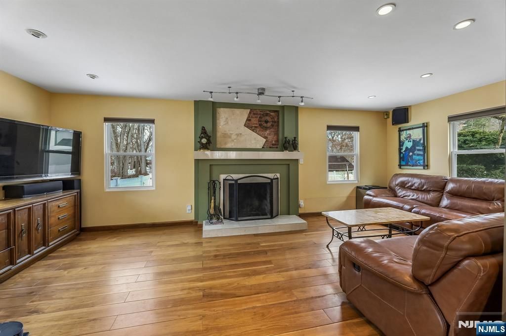 Photo of 61 Julia Street, Closter, NJ 07624 (MLS # 26001856)