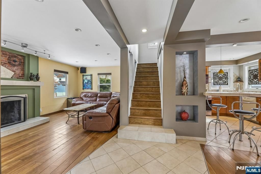 Photo of 61 Julia Street, Closter, NJ 07624 (MLS # 26001856)