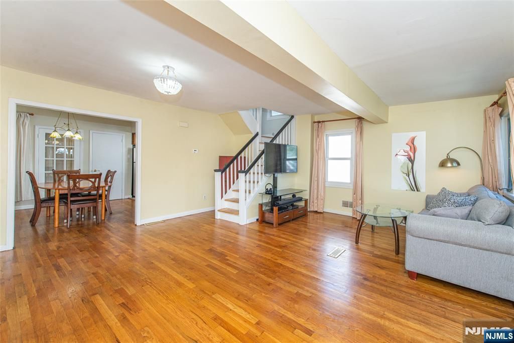 Photo of 237 Washington Avenue, Rutherford, NJ 07070 (MLS # 25034395)