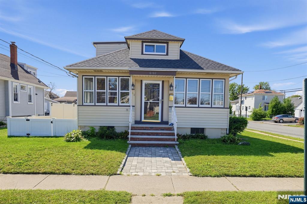 8-02 Henderson Boulevard