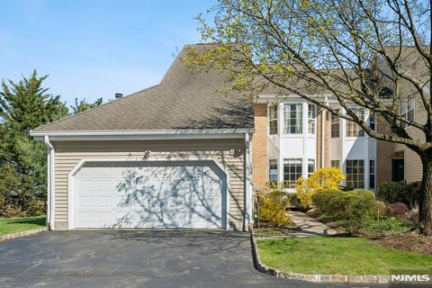 163 Dezenzo Lane West Orange NJ 07052