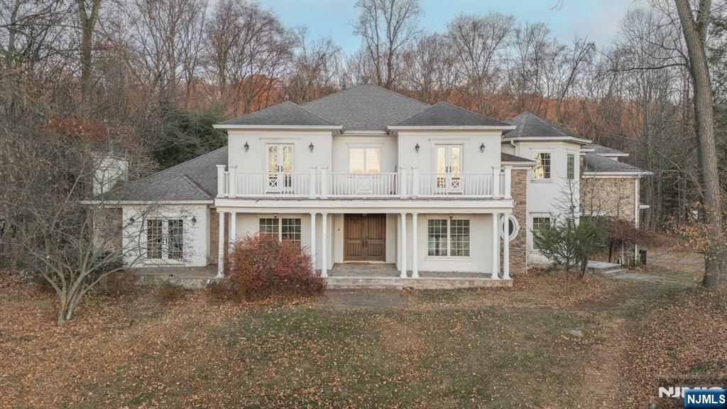 Property for Sale at 298 Pulis Avenue, Franklin Lakes, New Jersey - Bedrooms: 5 
Bathrooms: 6 
Rooms: 11  - $1,899,999