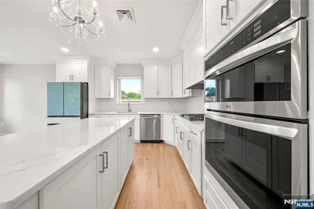 1000 Elm Avenue 2FL