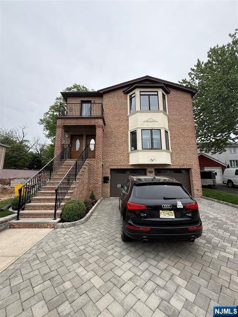 Photo of 508 Orchard Ave #1st Fl, Palisades Park, NJ 07650 (MLS # 26018918)