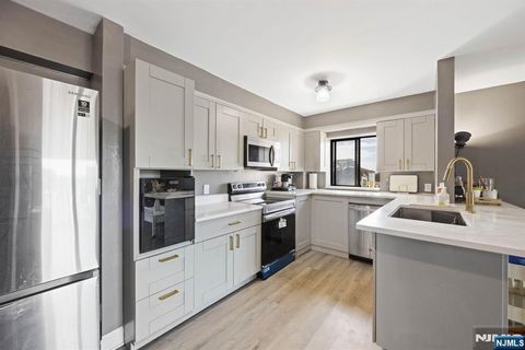 300 Park Street 4A Hackensack NJ 07601