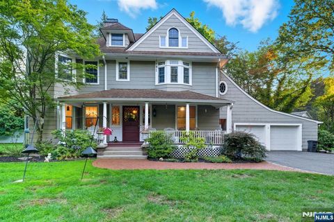 20 Westervelt Avenue Tenafly NJ 07670