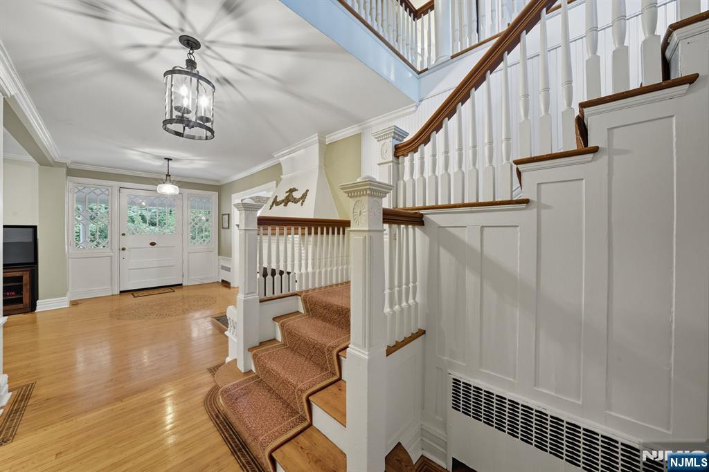 20 Westervelt Avenue