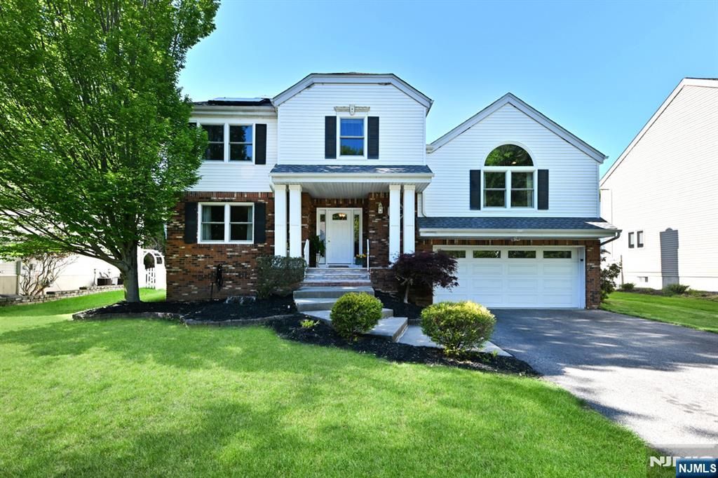 Photo of 142 Geiger Drive, River Vale, NJ 07675 (MLS # 26017403)
