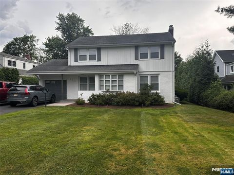 230 Knickerbocker Road Tenafly NJ 07670