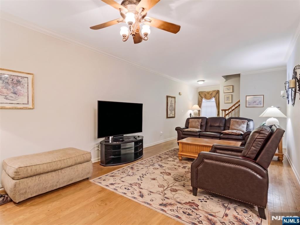 9 Goffle Brook Court 205