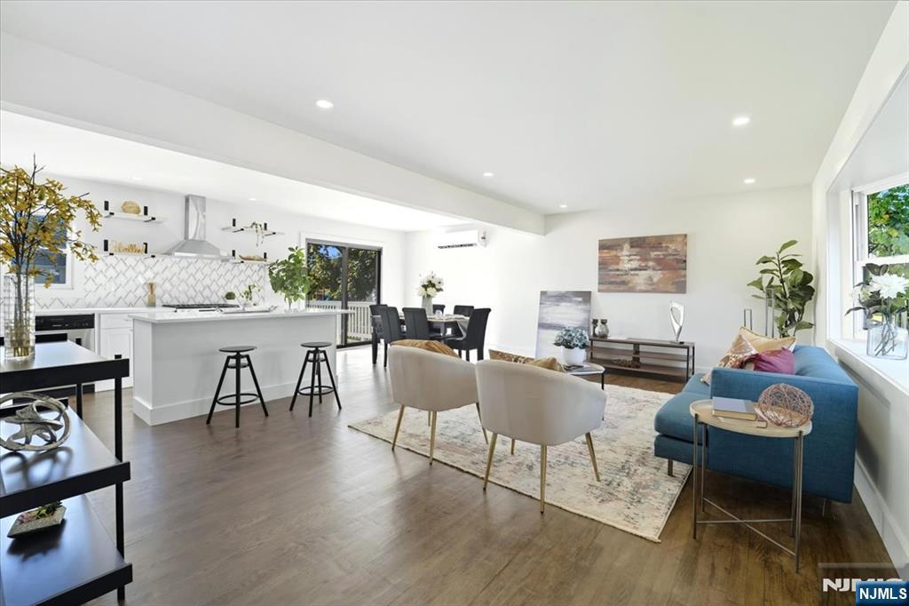 1388-1390 Belleview Avenue