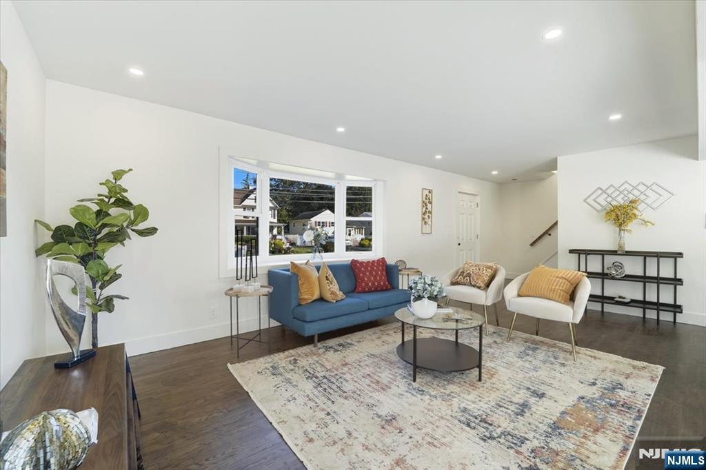 1388-1390 Belleview Avenue