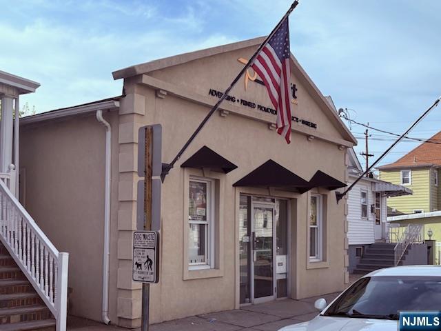 139 S Main Street GROUND LEVEL