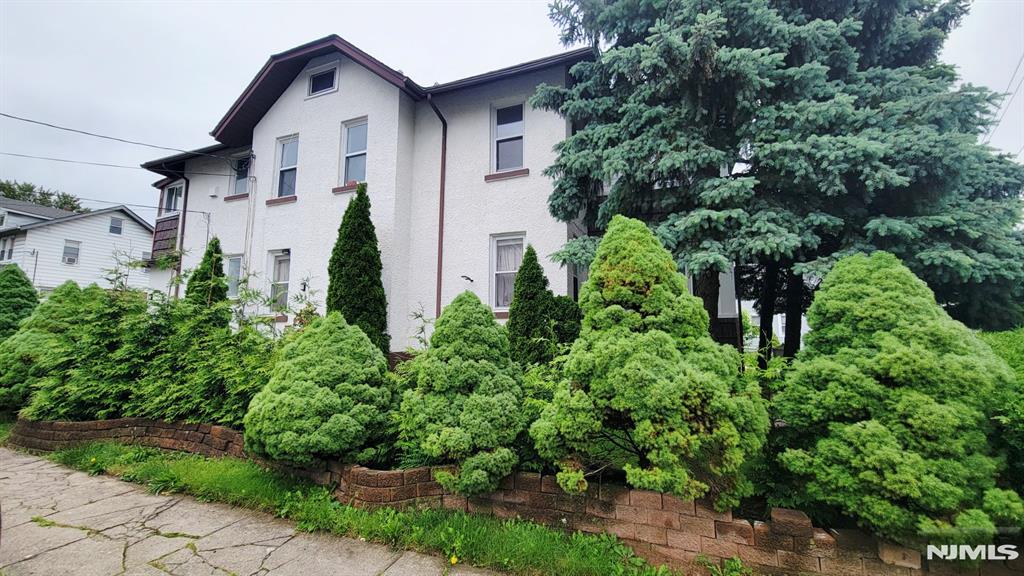 86 E Fort Lee Road 2nd floor