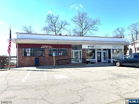40 Lake Wayne NJ 07470